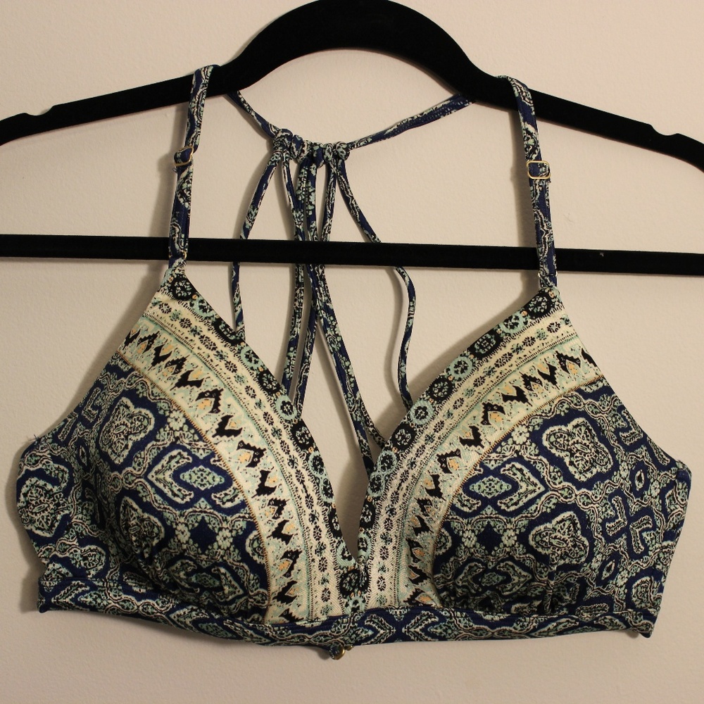 ATHLETA patterned molded-cup bikini!